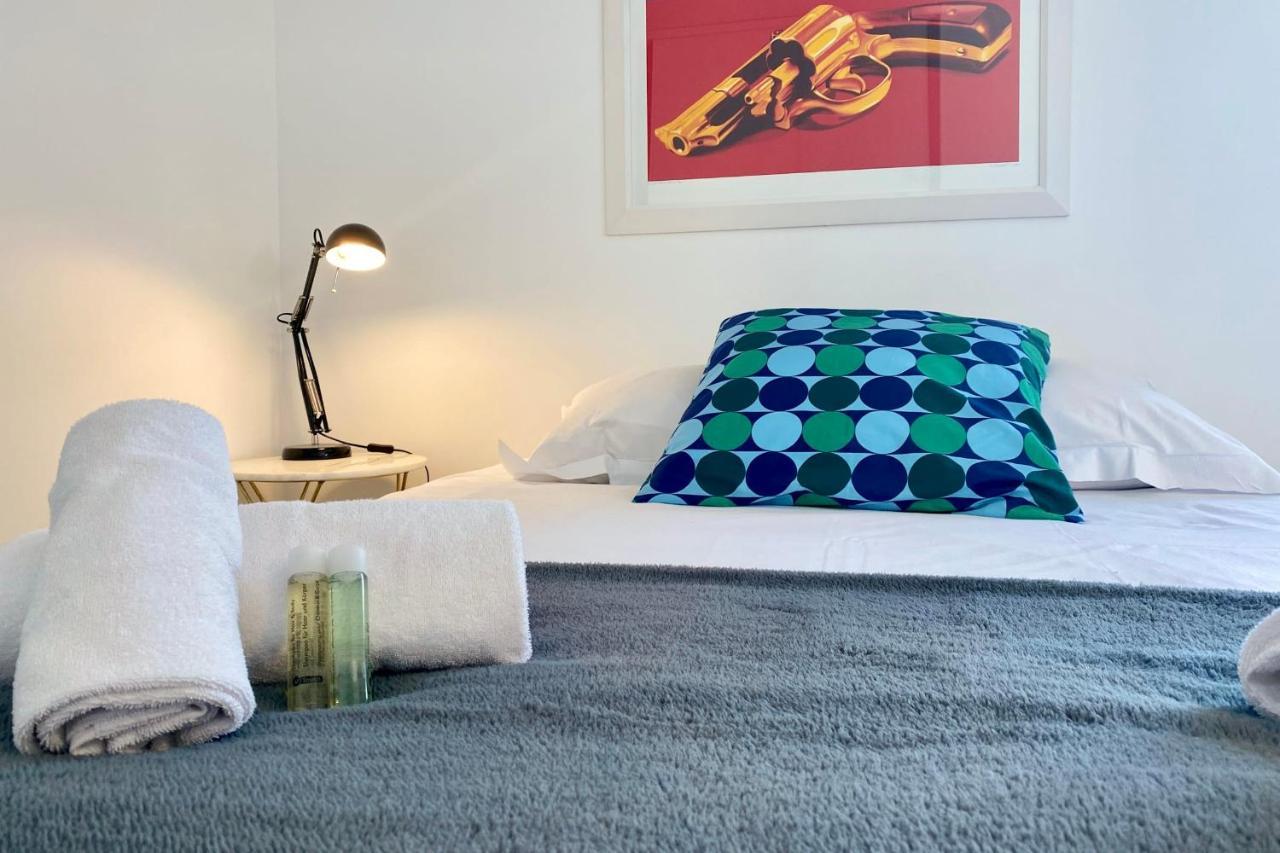 Le Triangle D'or - 1 Bedroom With Terrace *