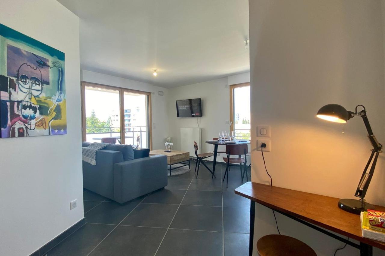 Apartment Le Triangle D'or - 1 Bedroom With Terrace *